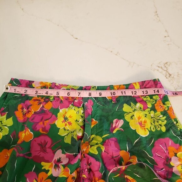 RALPH Lauren Sport Cotton Floral Print shorts, size 2 - Picture 5 of 7